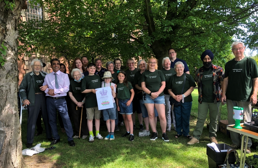 Jane with Wednesfield in Bloom volunteers