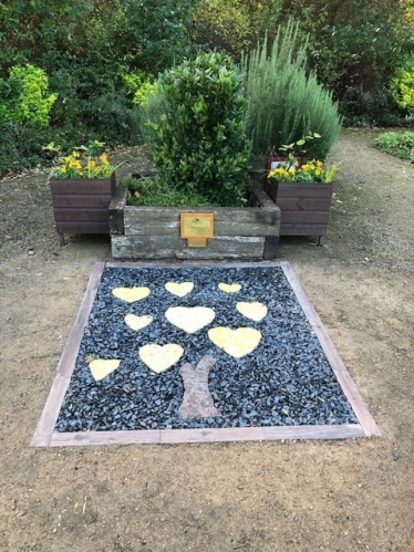 Northycote Farm memorial mosaic